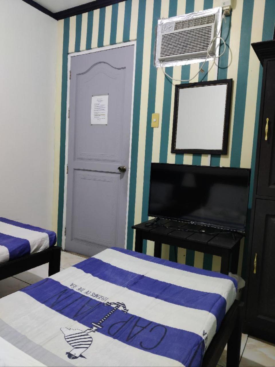 Center Parkway Pension House Kalibo Exterior photo